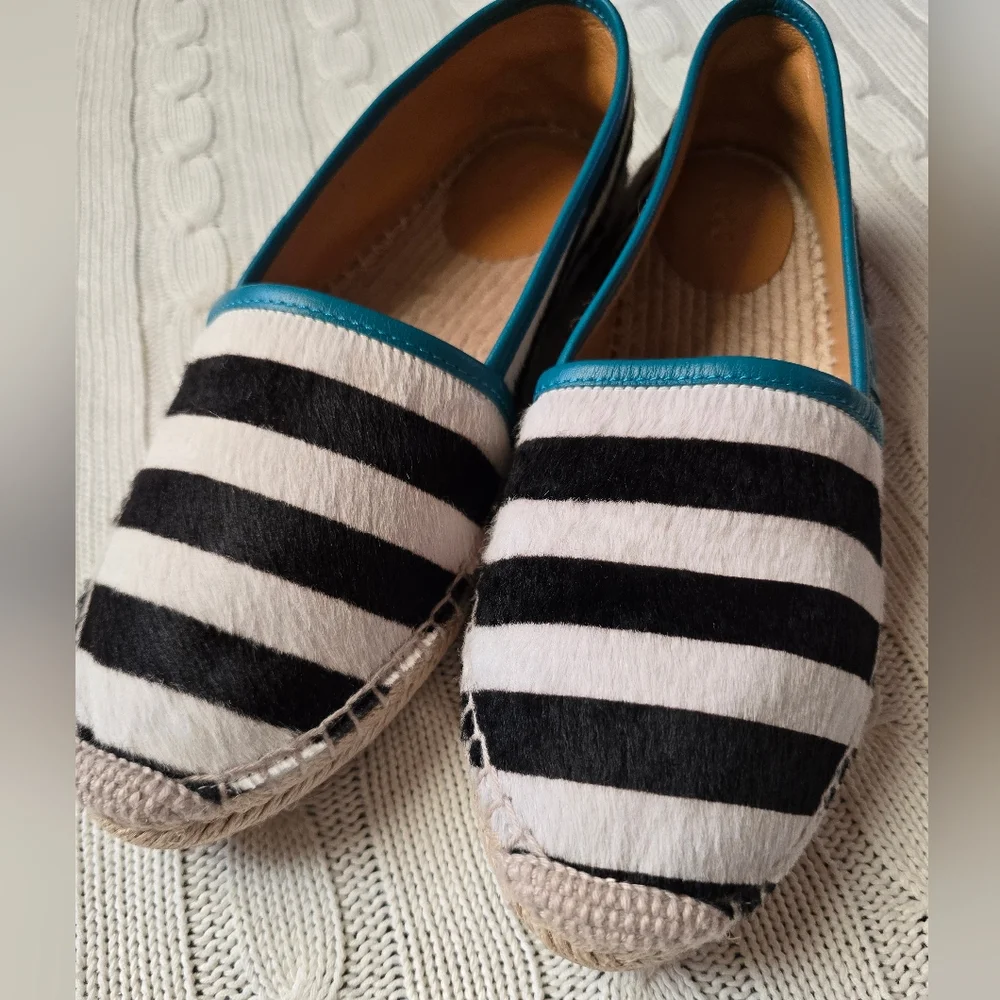 Gucci Lillibeth Pony Style Espadrilles Black & White Stripe‎ Resortwear Size 39